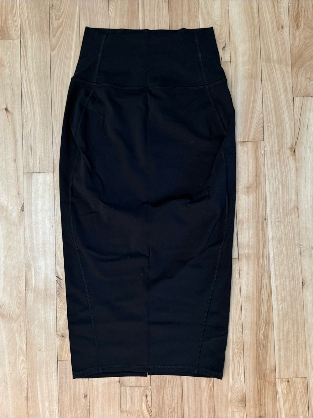 lululemon Nulu Slim-Fit High Rise Midi Skirt